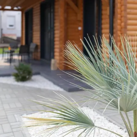 Fueredikon*** Apartament *