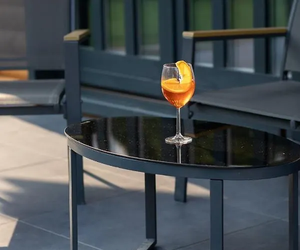 アパート Fueredikon***